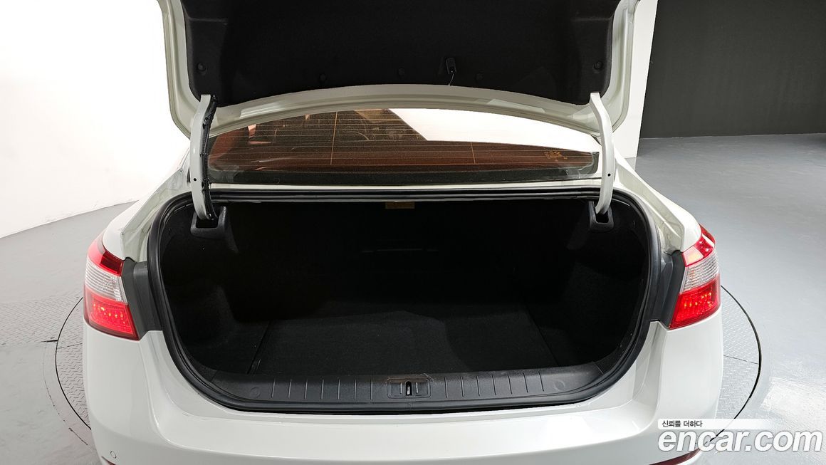 Renault-KoreaSamsung SM5  2011