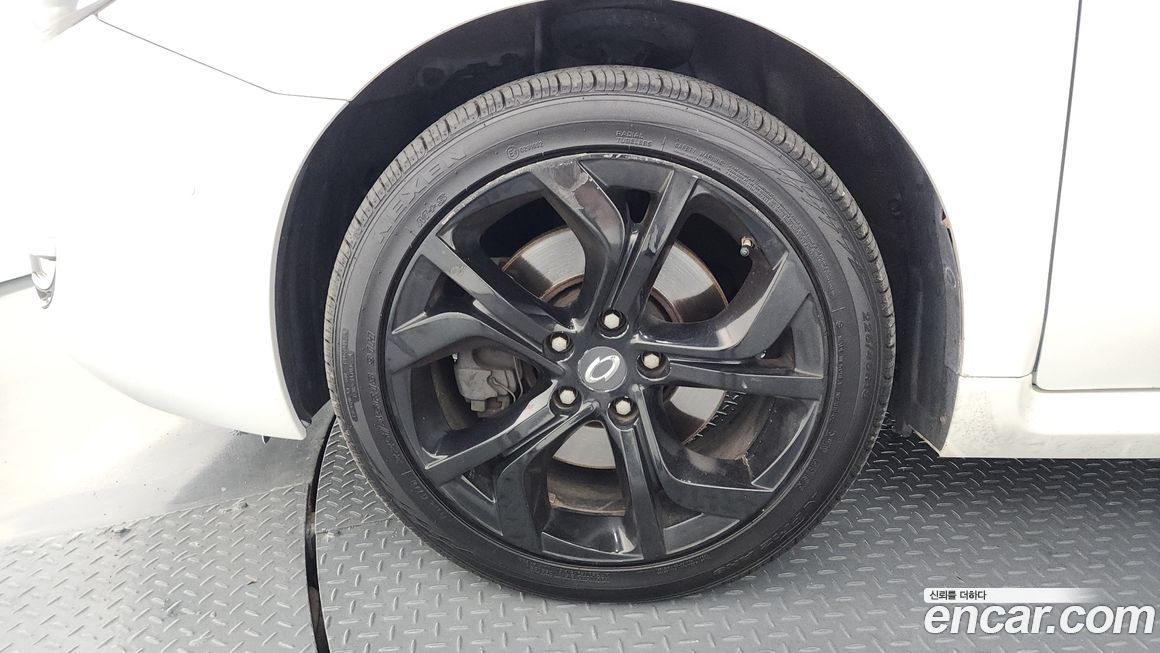 Renault-KoreaSamsung SM7 2013