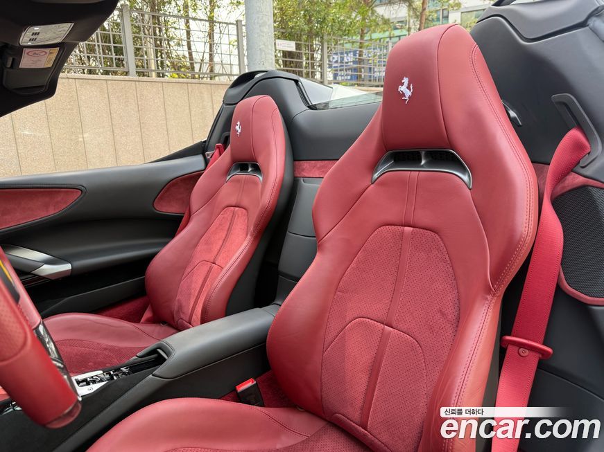 Ferrari SF90 2023