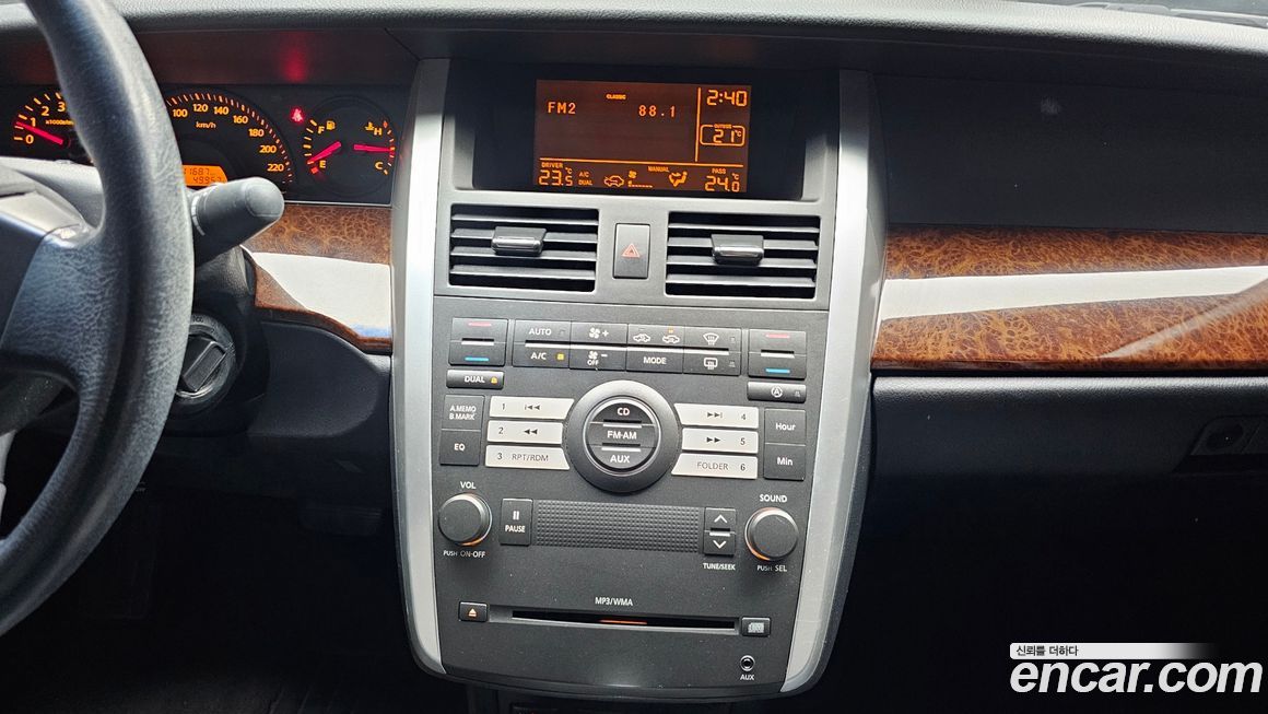 Renault-KoreaSamsung SM5  2009