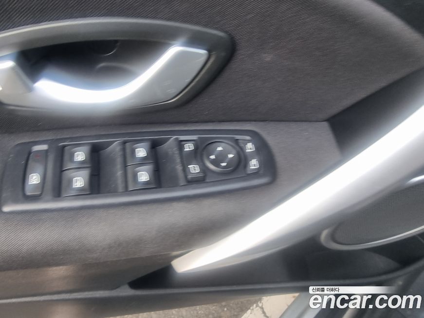 Renault-KoreaSamsung SM3 2010