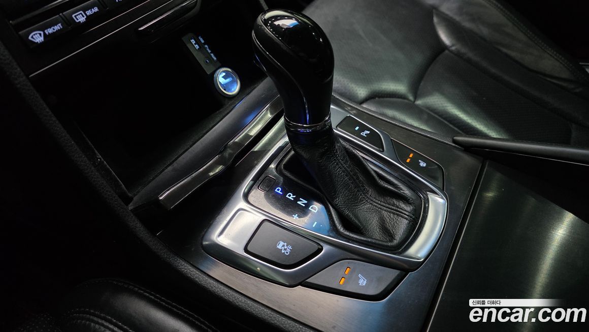 Hyundai Grandeur 2015