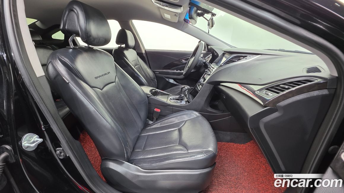 Hyundai Grandeur 2015