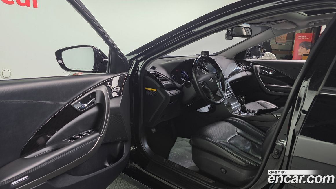 Hyundai Grandeur 2015