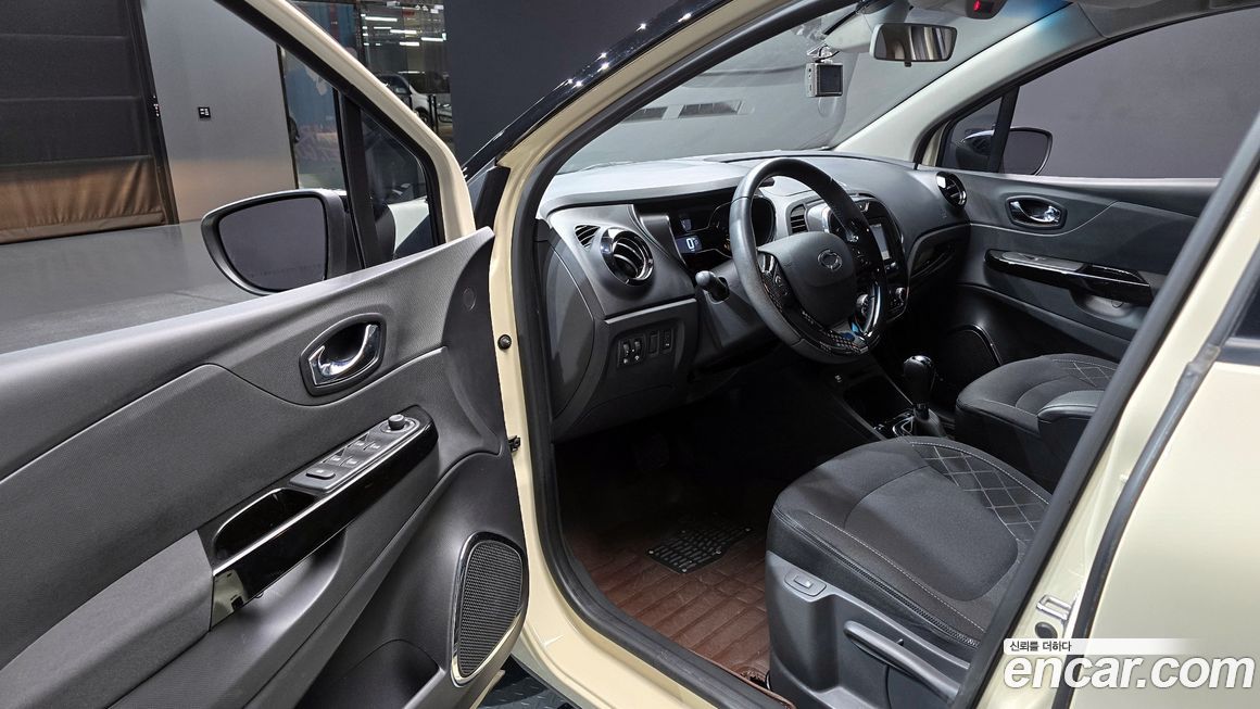 Renault-KoreaSamsung QM3 2014