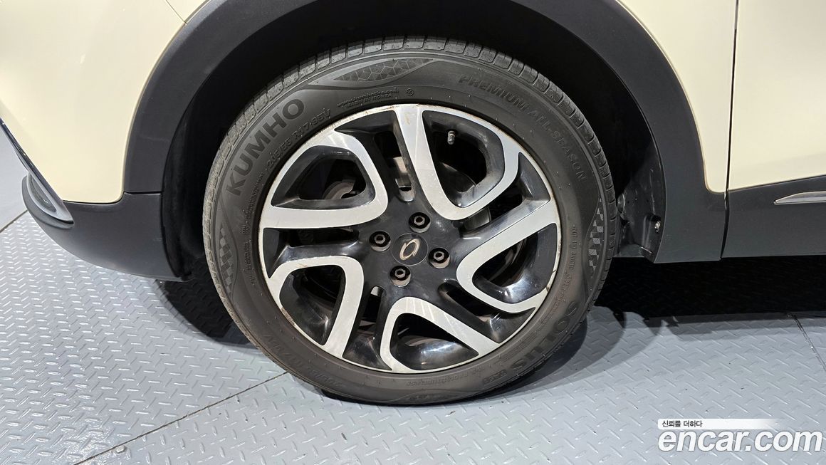 Renault-KoreaSamsung QM3 2014