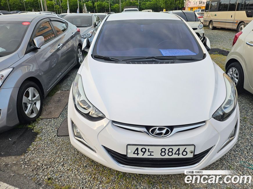Hyundai AVANTE 2016