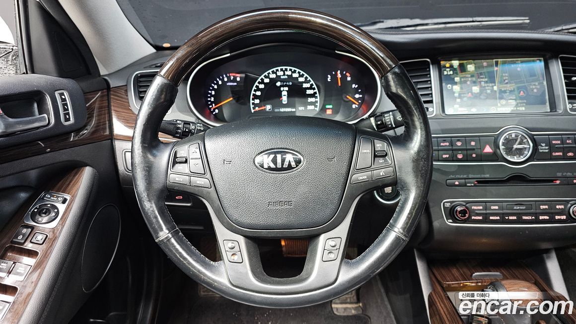 Kia K7 2015