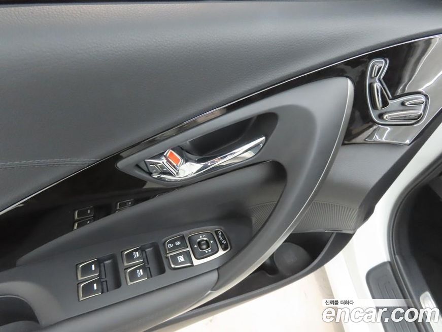 Hyundai Grandeur 2011