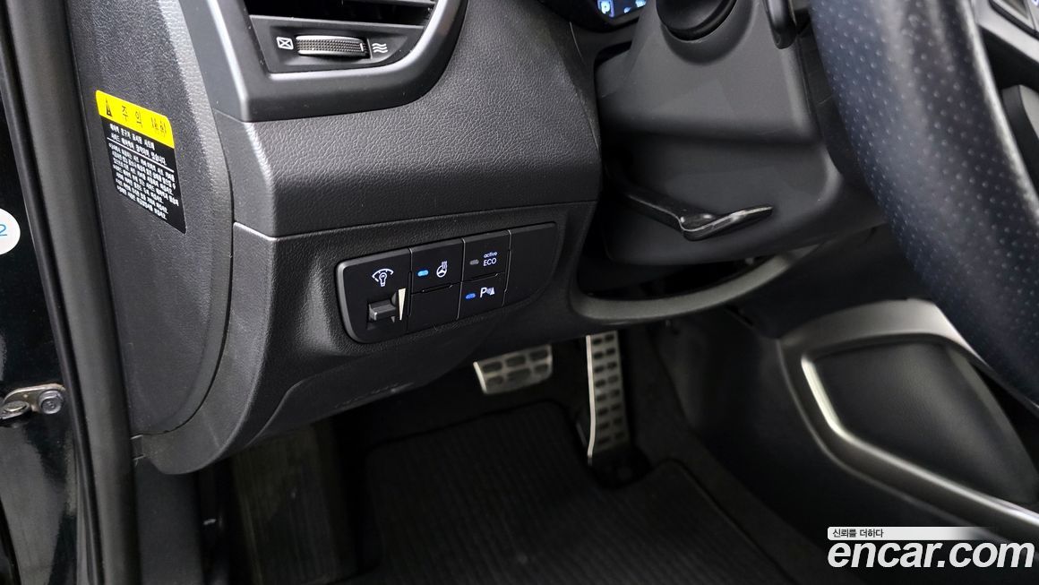 Hyundai Veloster 2015