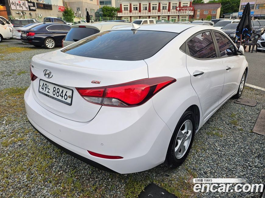 Hyundai AVANTE 2016