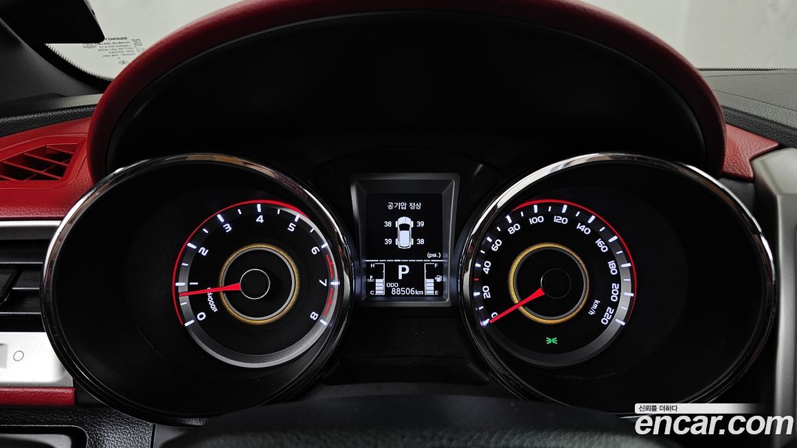 KG_Mobility_Ssangyong TIBOLI 2015