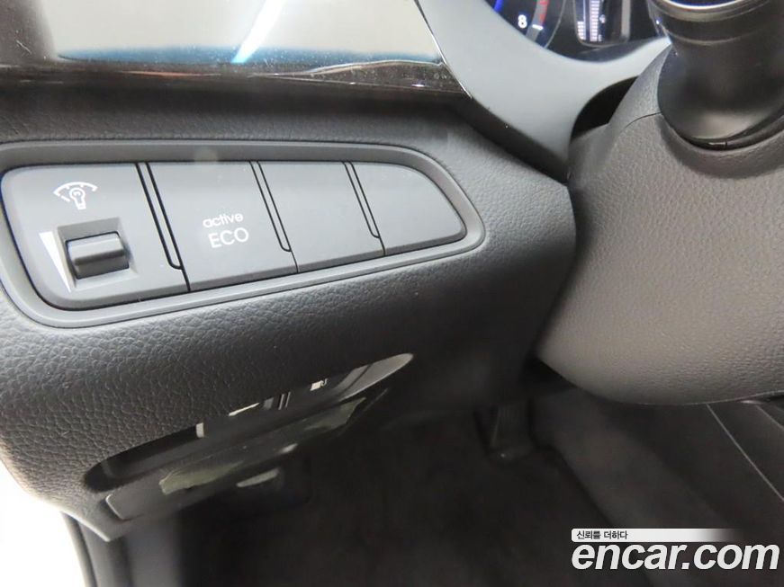 Hyundai Grandeur 2011