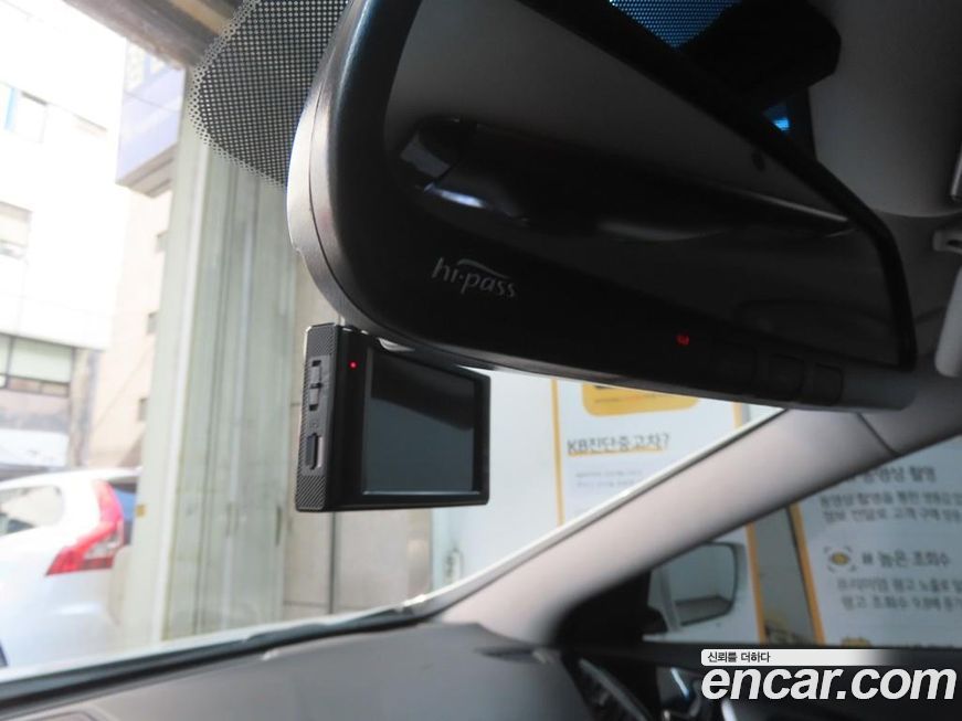 Hyundai Grandeur 2011