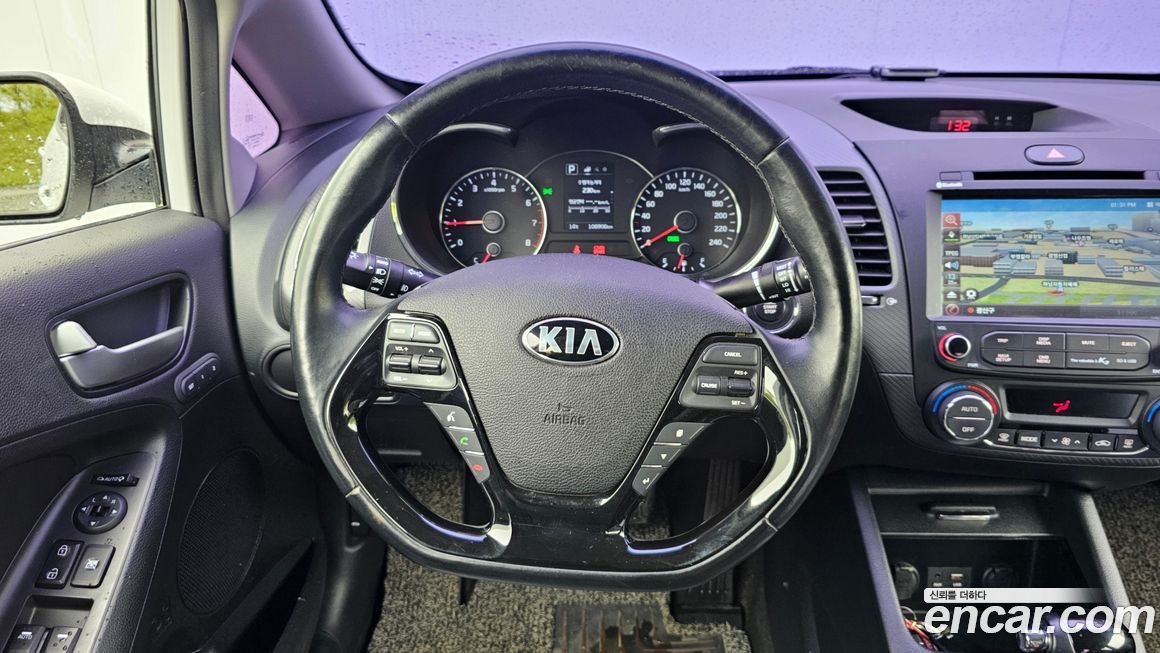 Kia K3 2016