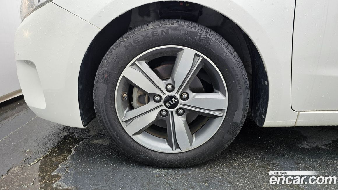 Kia K3 2016