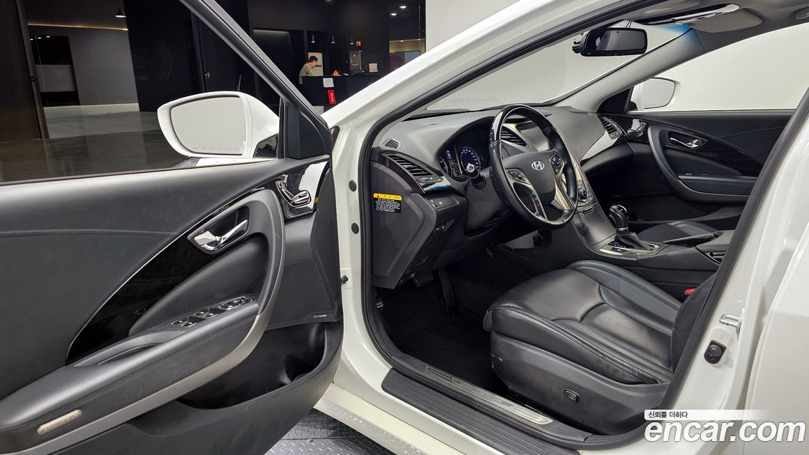 Hyundai Grandeur 2013