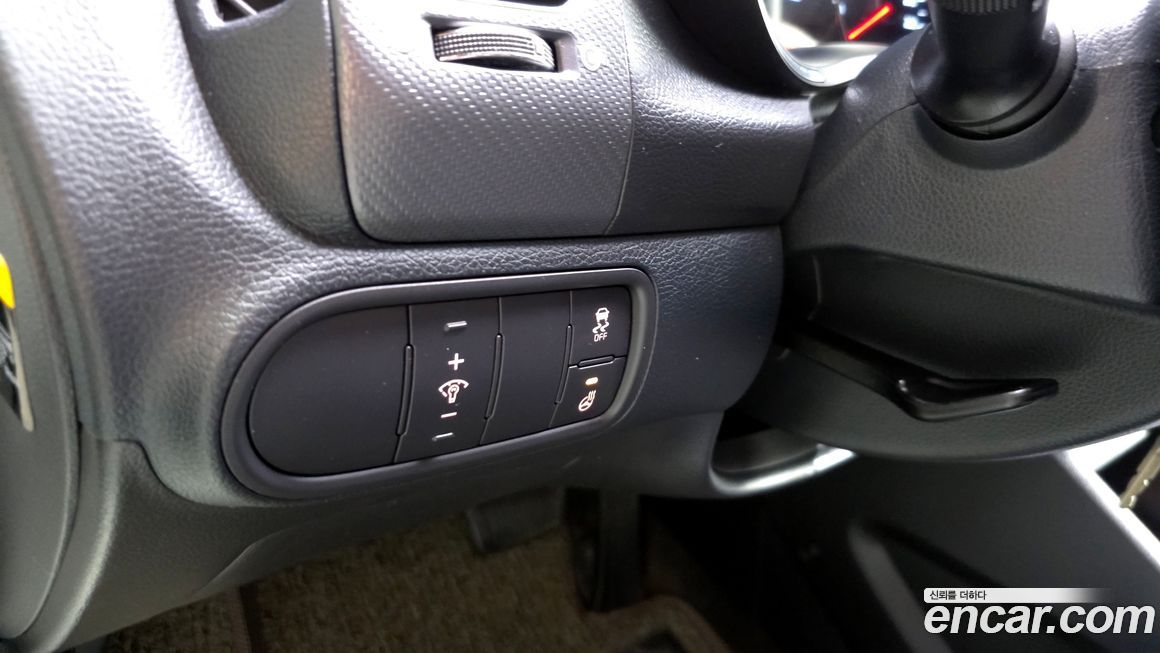 Kia K3 2016
