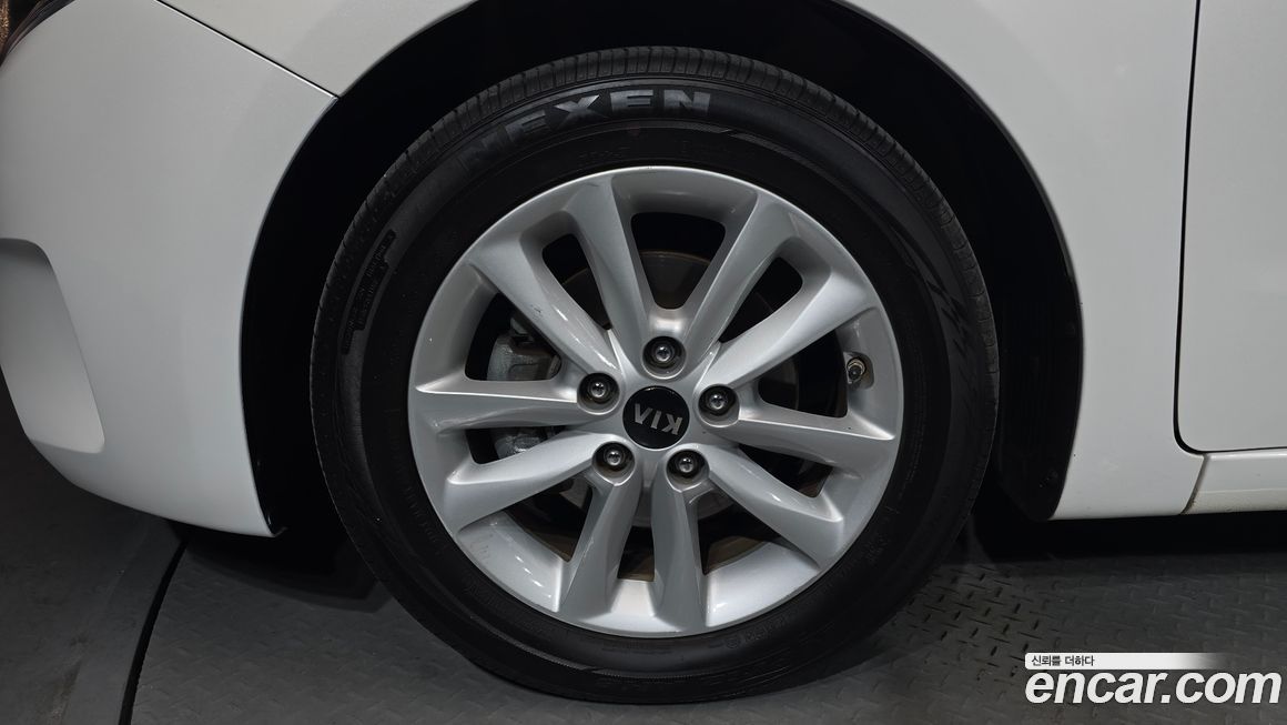 Kia K3 2017
