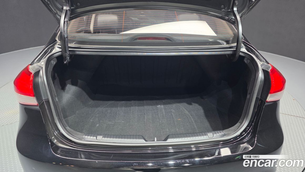 Kia K3 2016