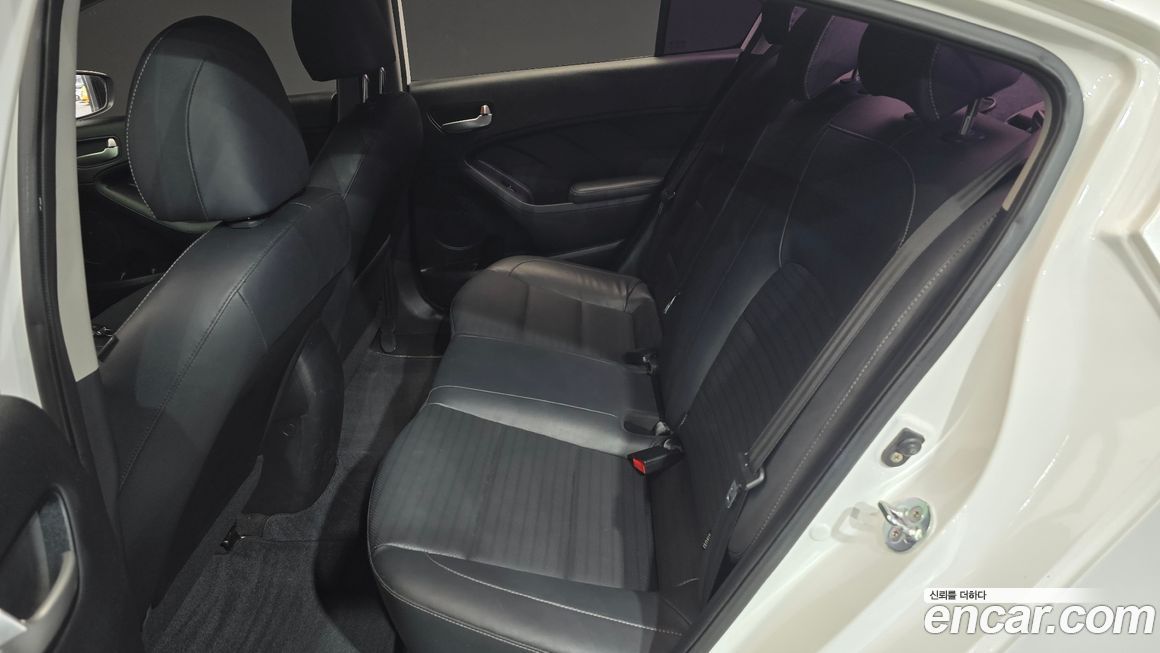Kia K3 2017