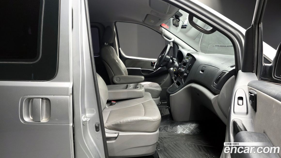 Hyundai Starex 2016