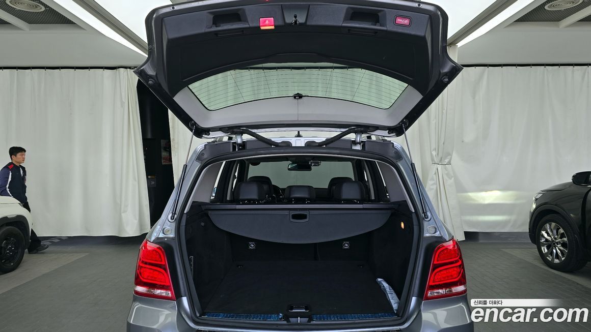 Mercedes-Benz GLK-Class 2015