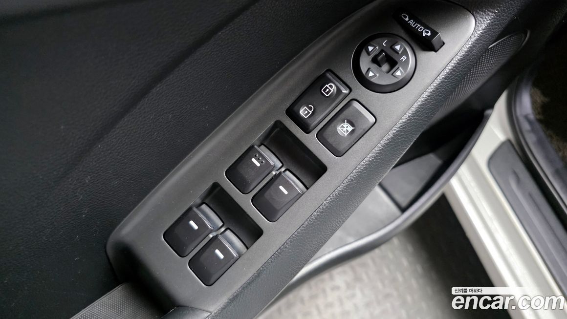 Kia K3 2016