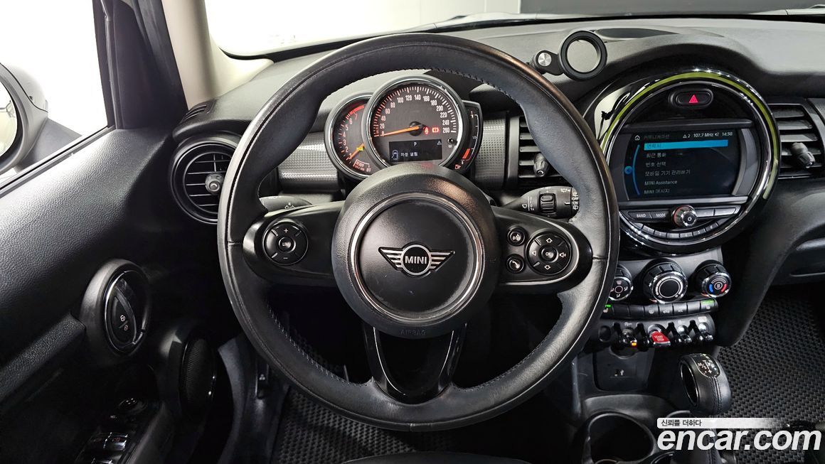 Mini Cooper 2019