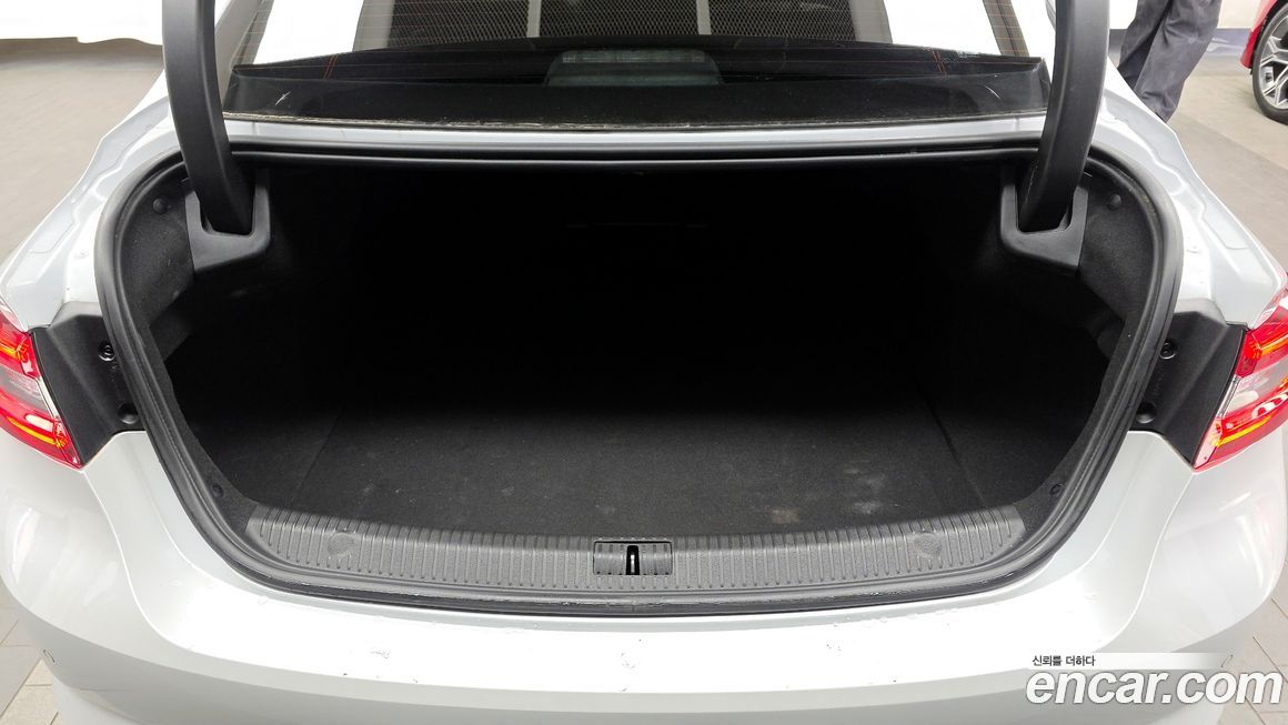 Renault-KoreaSamsung SM6 2017