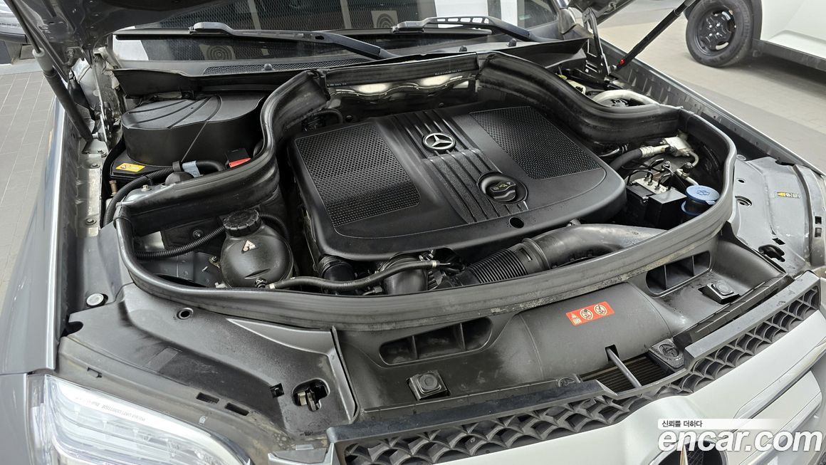 Mercedes-Benz GLK-Class 2015