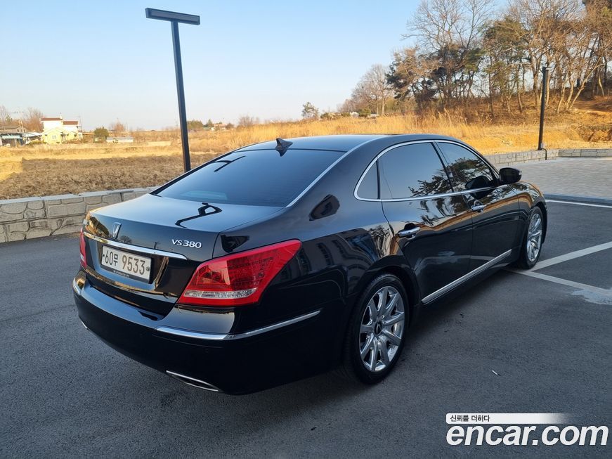 Hyundai Equus 2012