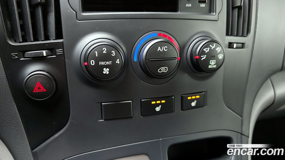 Hyundai Starex 2012