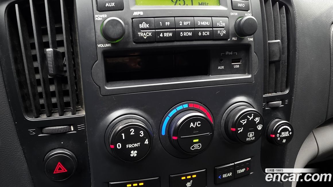 Hyundai Starex 2016