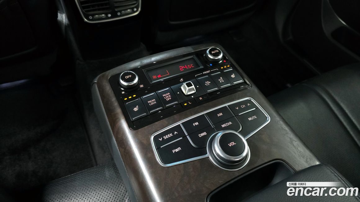Kia K9 2013