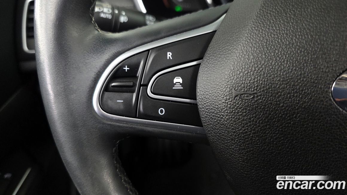 Renault-KoreaSamsung SM6 2017