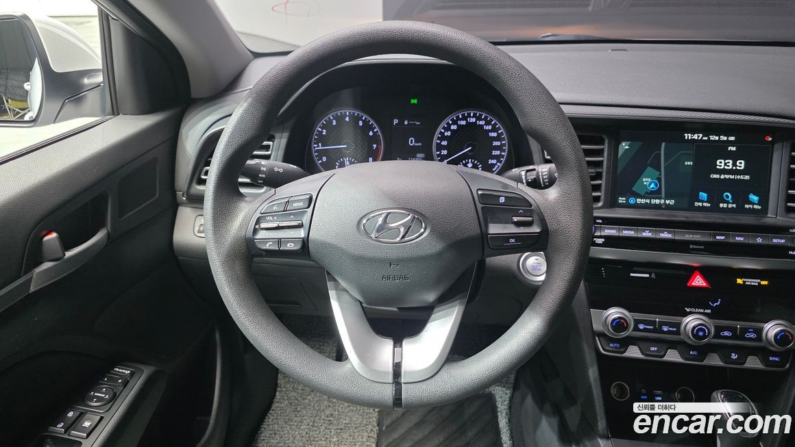 Hyundai AVANTE 2019