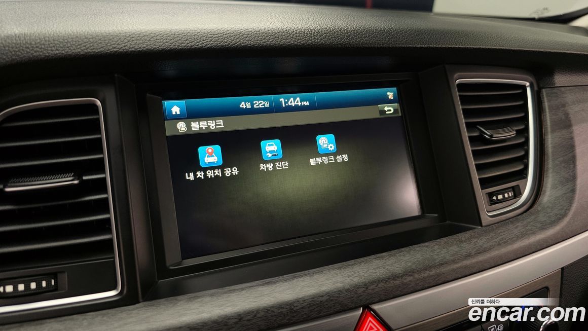 Hyundai Genesis 2015