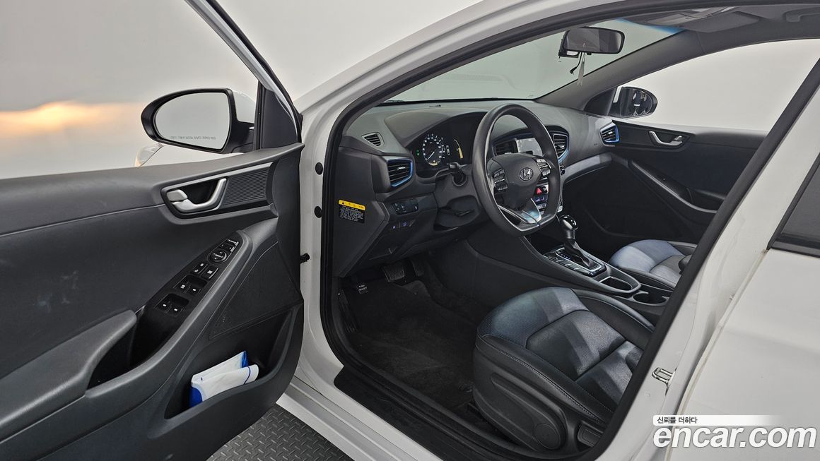 Hyundai Ioniq 2017