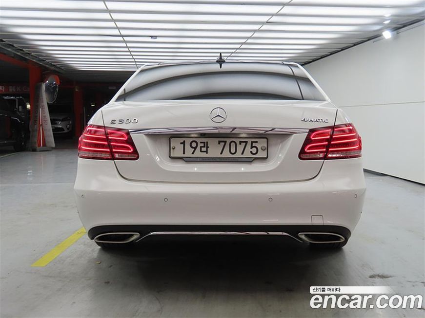 Mercedes-Benz E-Class 2014