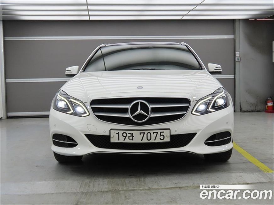 Mercedes-Benz E-Class 2014