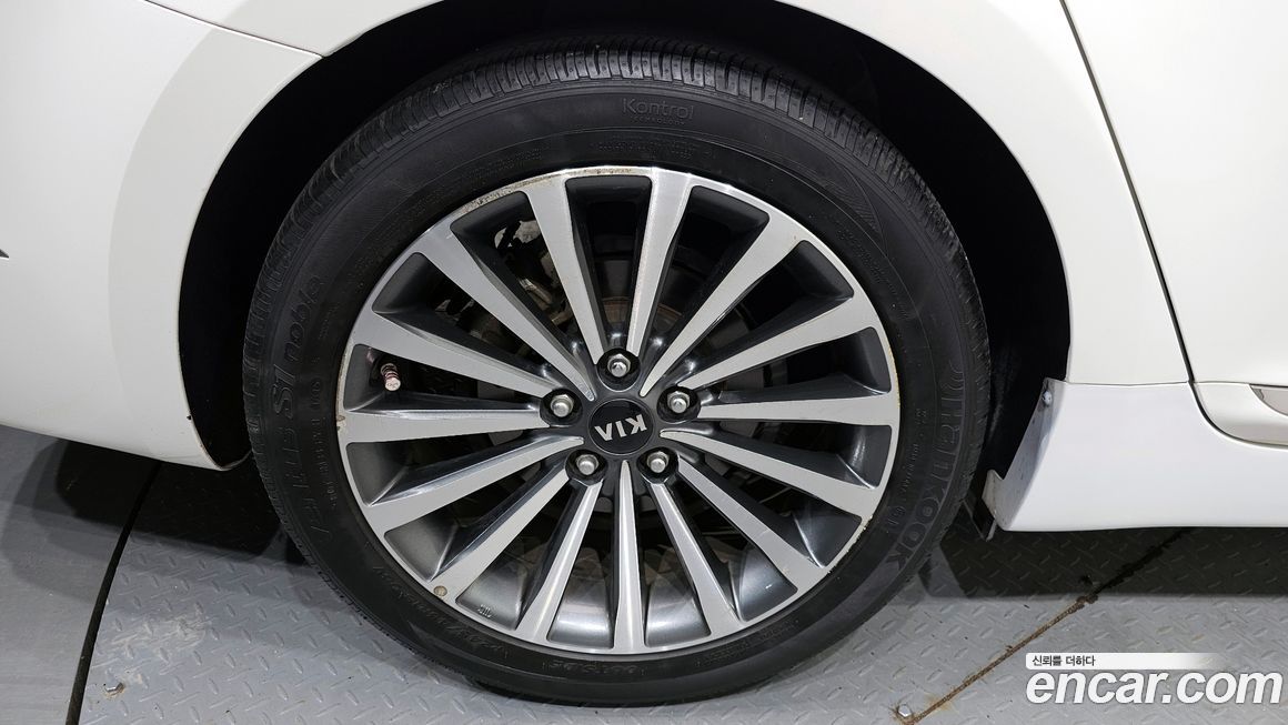 Kia K7 2015