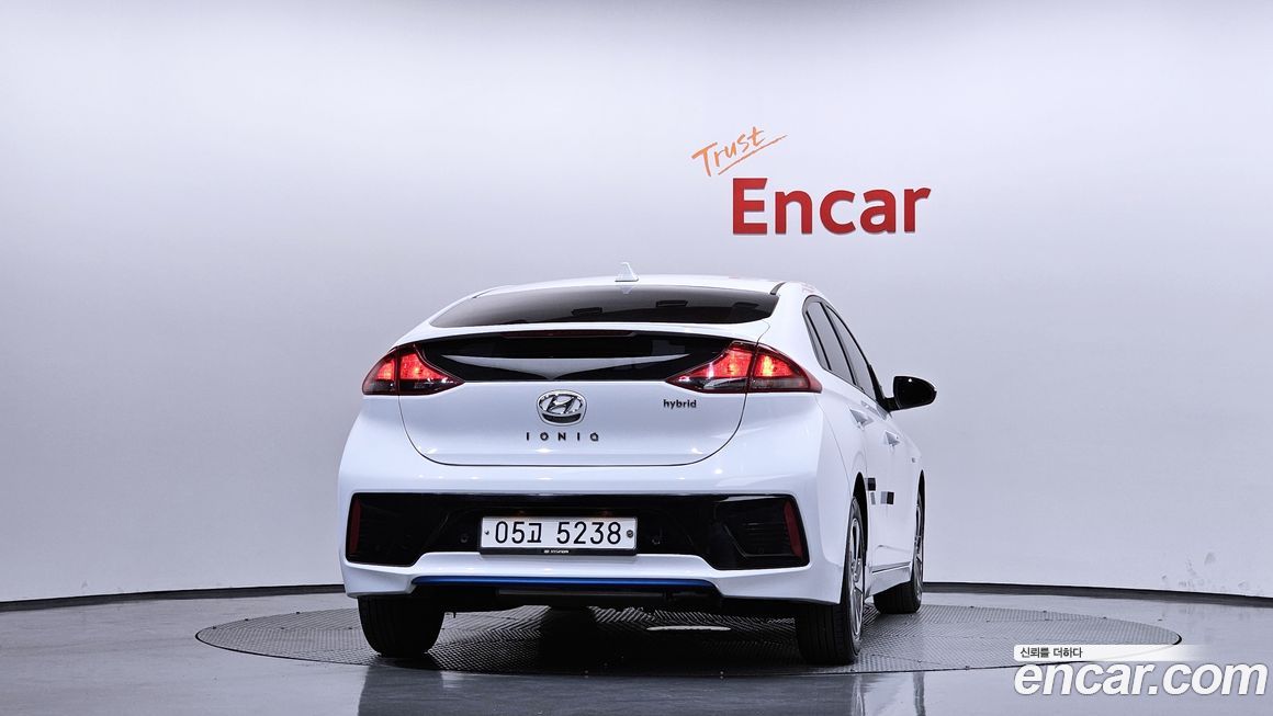 Hyundai Ioniq 2017