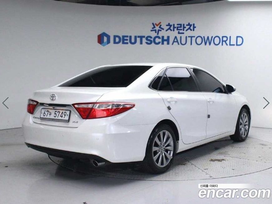 Toyota Camry 2015
