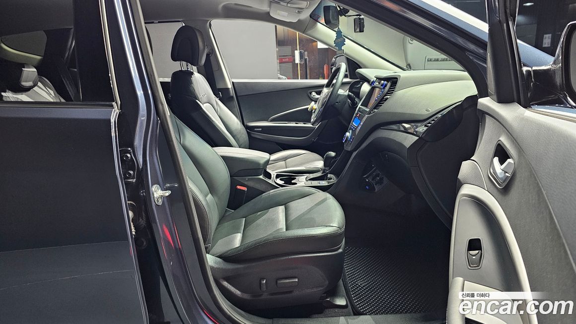 Hyundai Santafe 2015