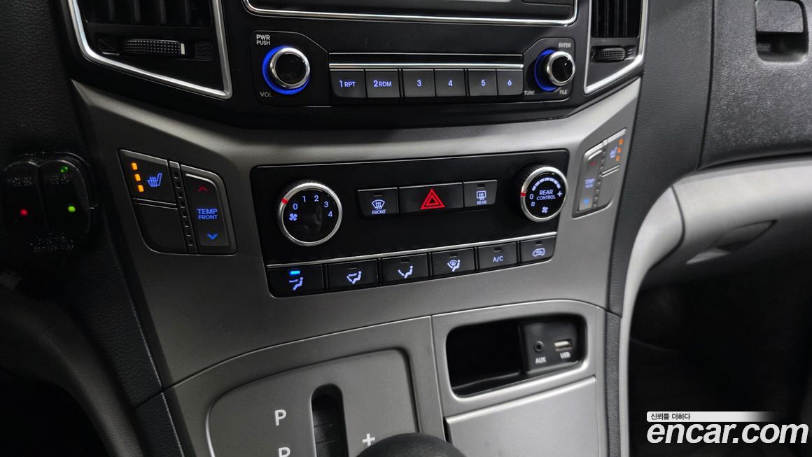 Hyundai Starex 2016