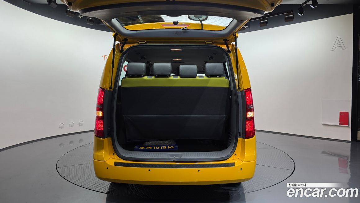 Hyundai Starex 2016