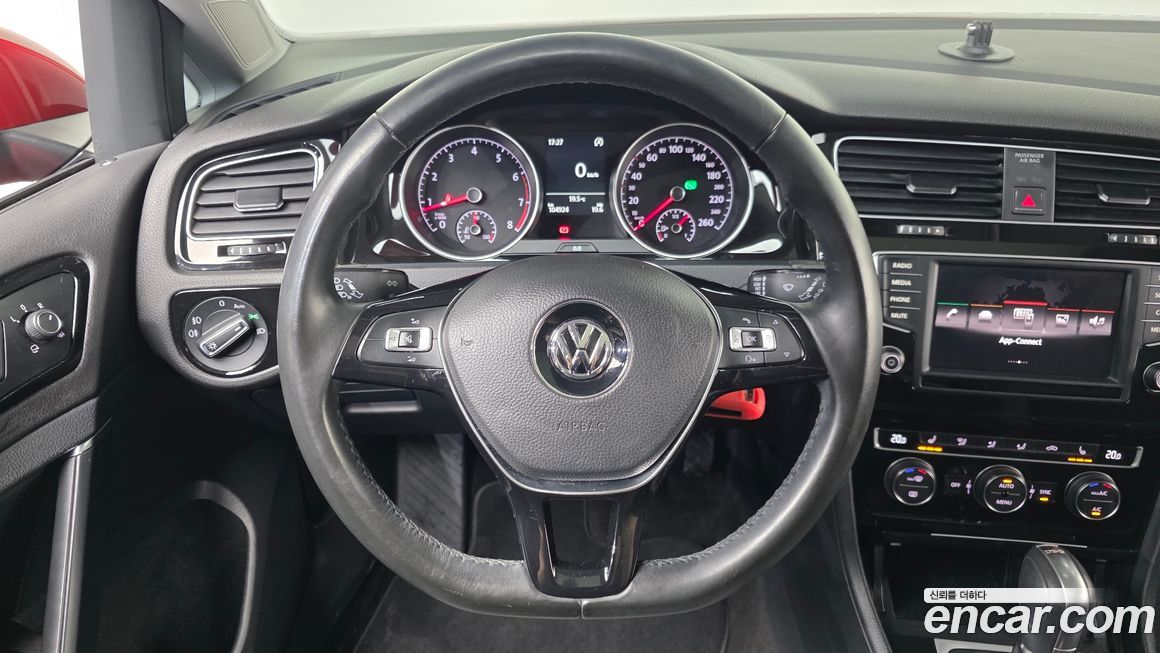 Volkswagen Golf 2016