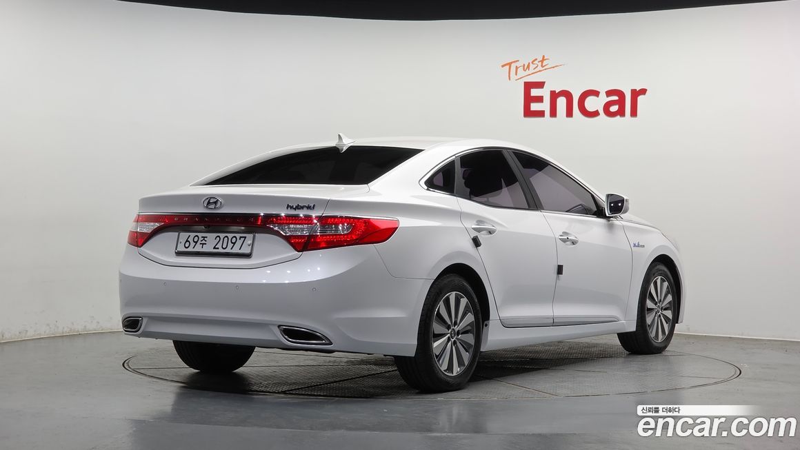 Hyundai Grandeur 2014