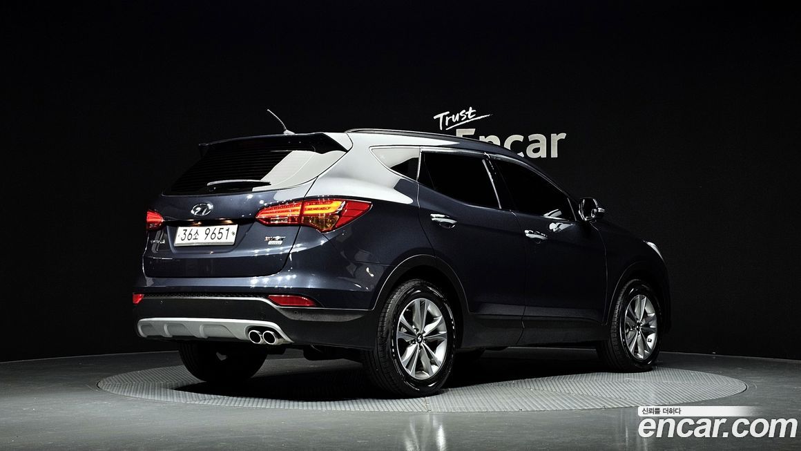 Hyundai Santafe 2015